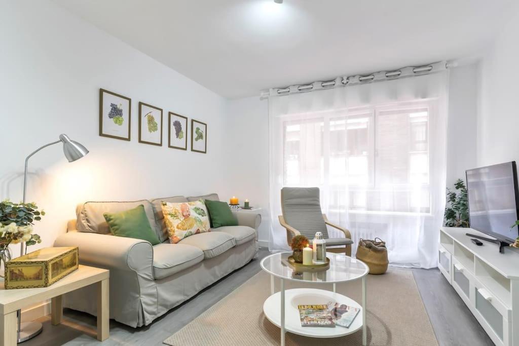 Apartamento Marques De Urquijo Χιχόν Εξωτερικό φωτογραφία